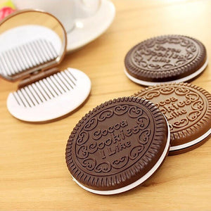 Fashion Design Makeup Mirror
