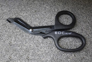EMT medical scissors outdoor